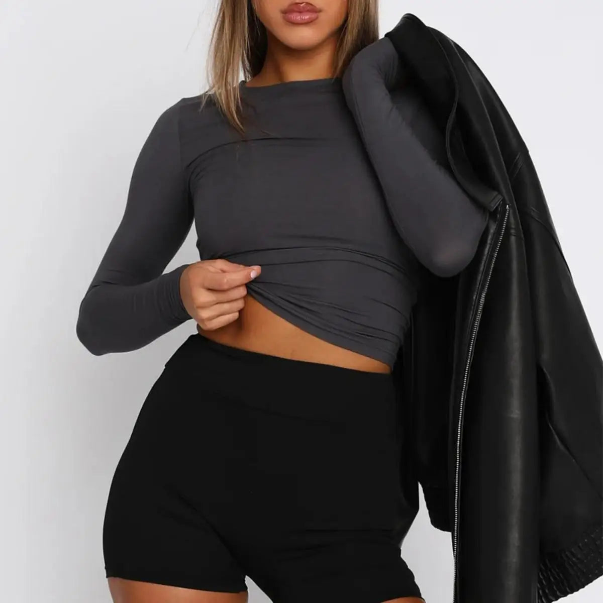 COOL LONG SLEEVE CASUAL CROP TOP