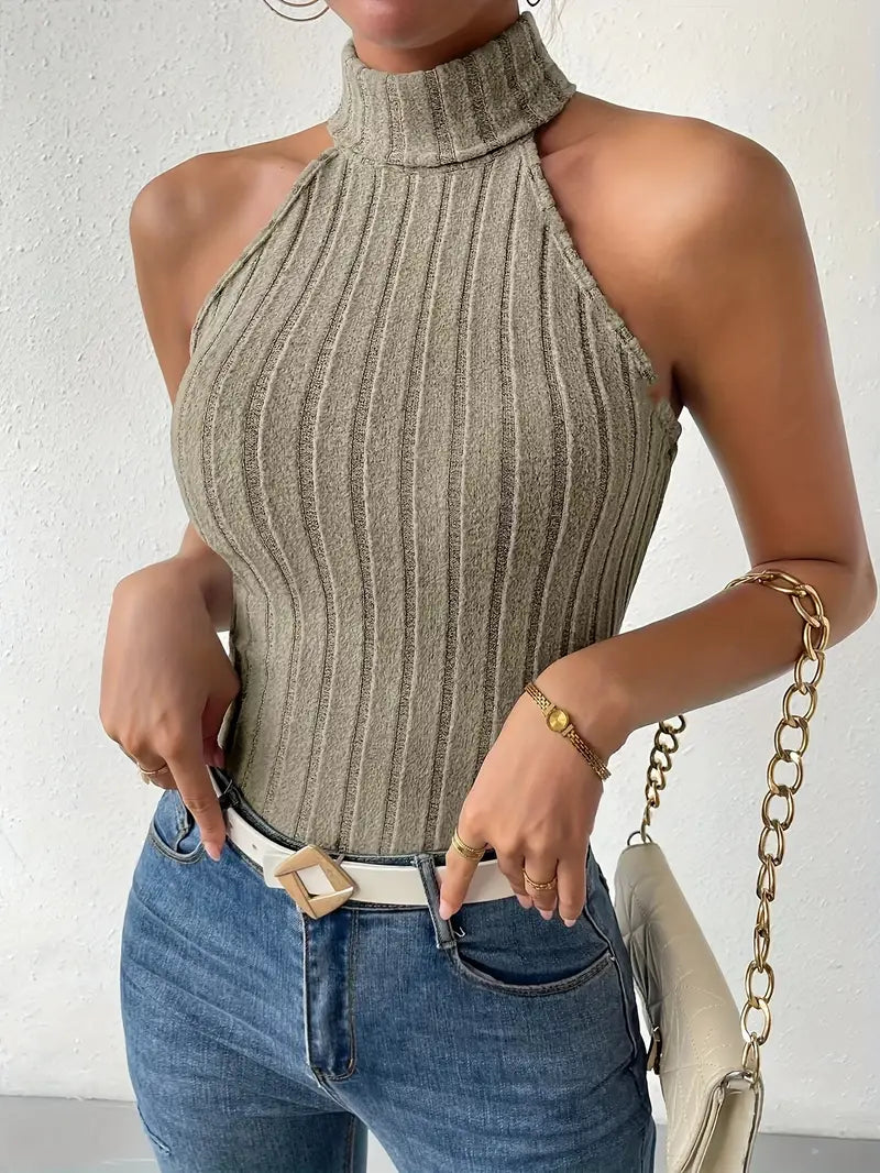 ELEGANT EMBRACE TURTLENECK CROP TOP